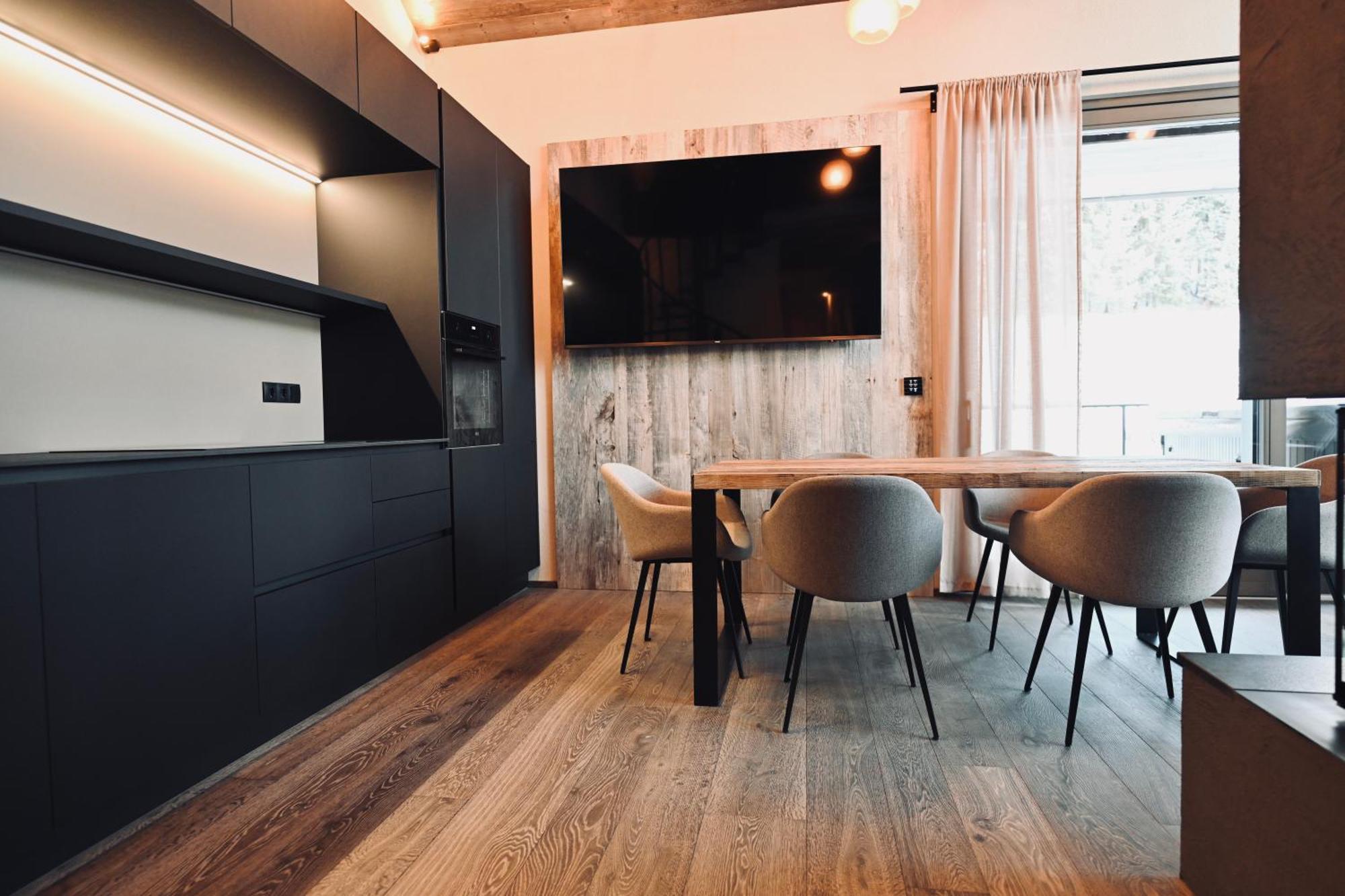 Aloha Suites - Alpin Lodge Haus Haus im Ennstal Dış mekan fotoğraf