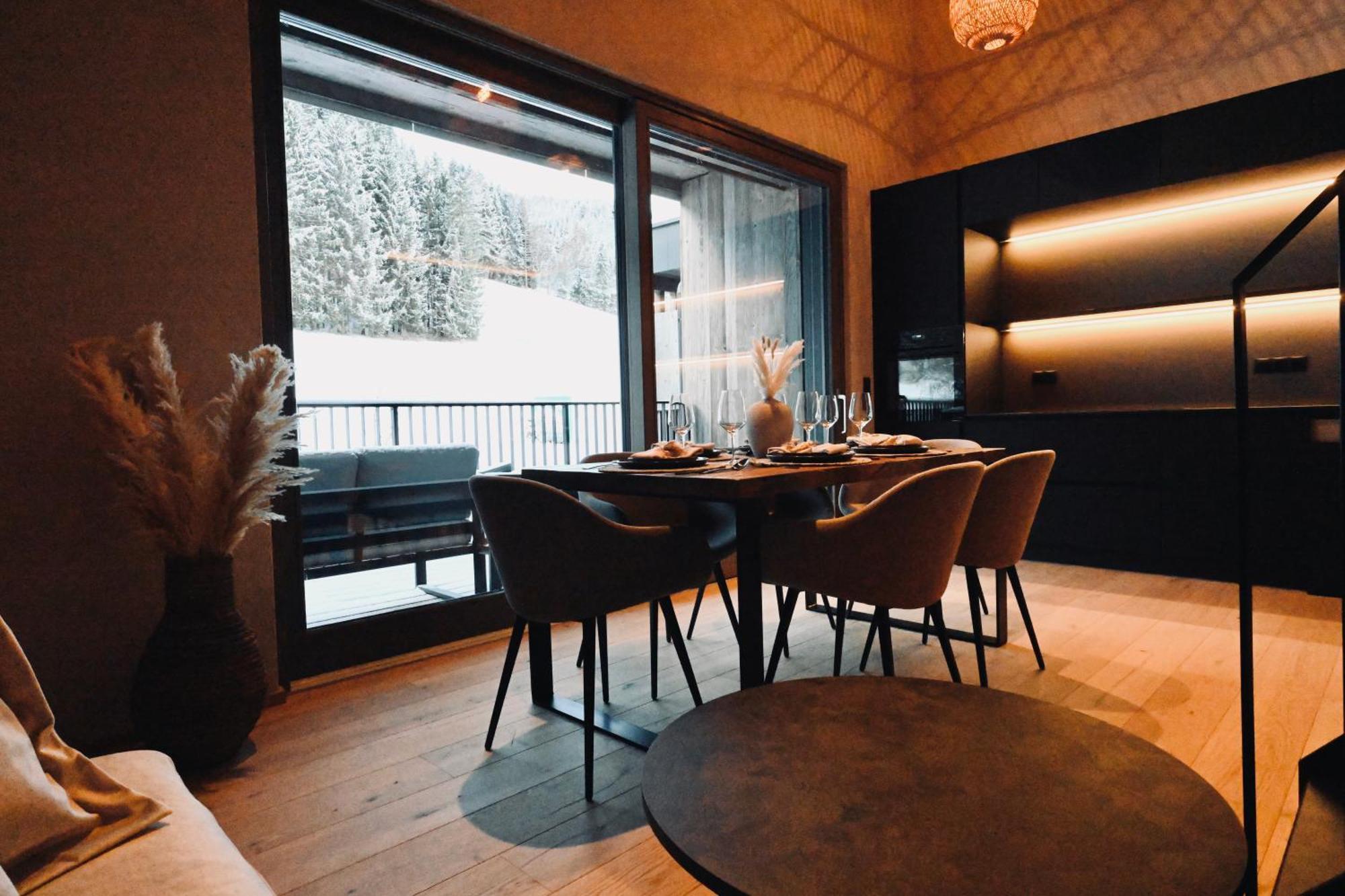 Aloha Suites - Alpin Lodge Haus Haus im Ennstal Dış mekan fotoğraf