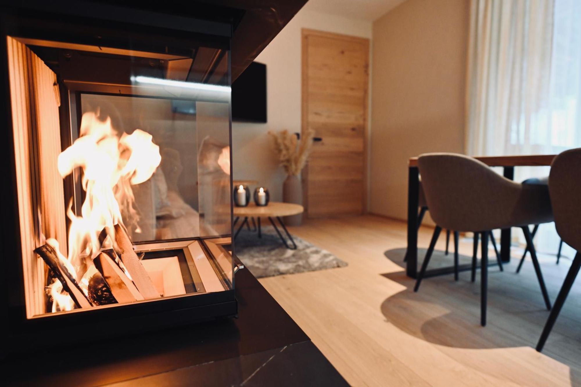 Aloha Suites - Alpin Lodge Haus Haus im Ennstal Dış mekan fotoğraf