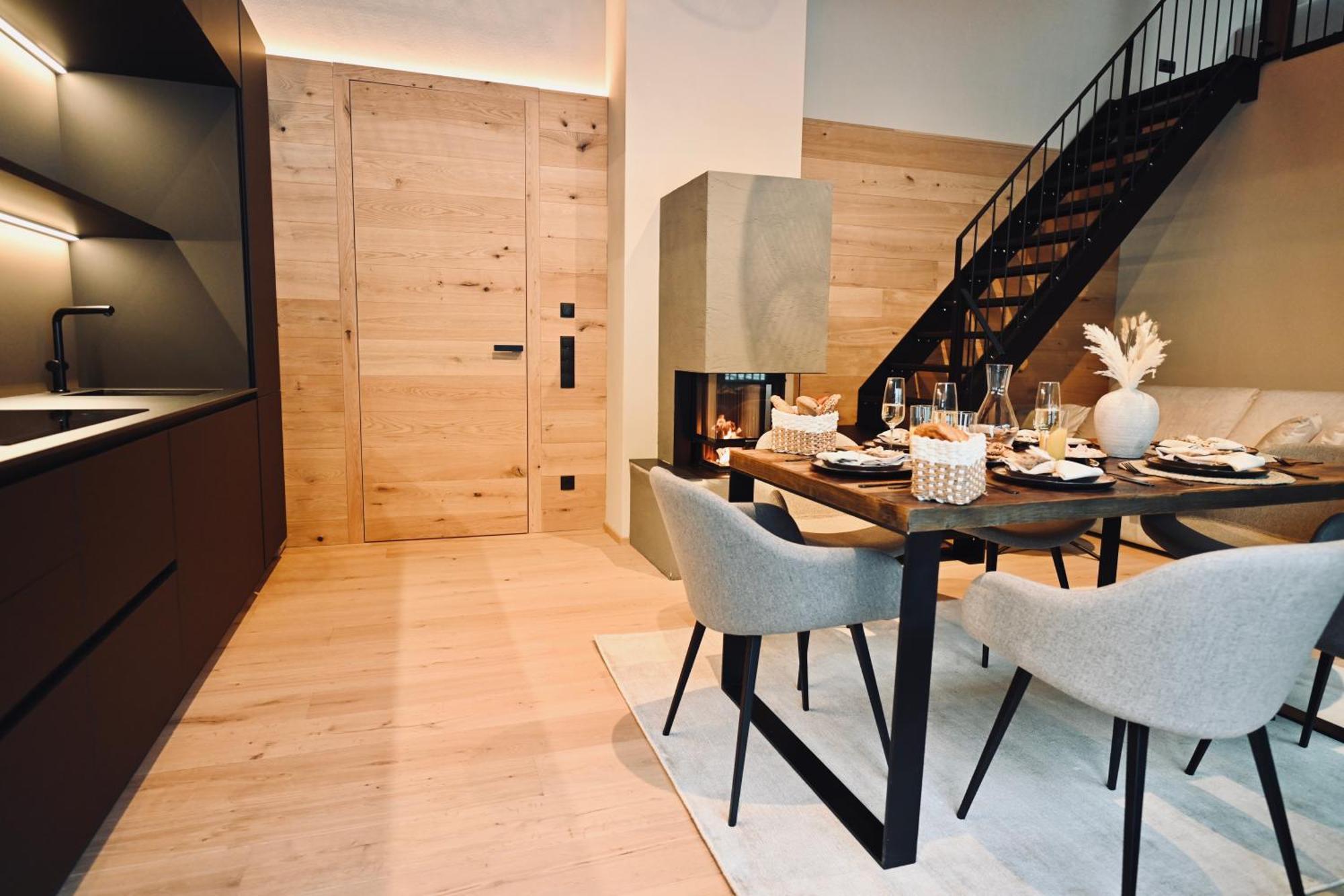 Aloha Suites - Alpin Lodge Haus Haus im Ennstal Dış mekan fotoğraf